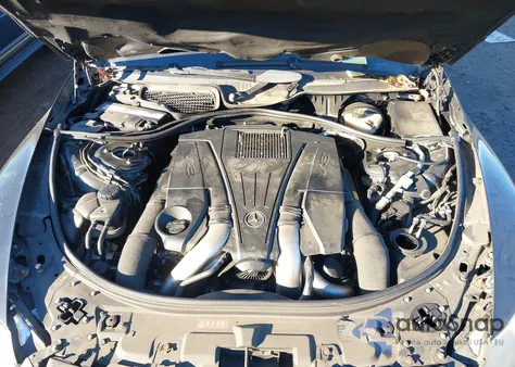 2011 Mercedes-Benz Cl 550 4Matic z USA, uszkodzony, nr VIN WDDEJ9EB2BA026149